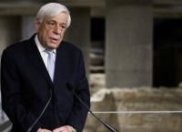 Παυλόπουλος: Η εισβολή της Ρωσίας στην Ουκρανία είναι εξίσου βάρβαρη με την τουρκική κατοχή στην Κύπρο Παυλόπουλος: Η εισβολή της Ρωσίας στην Ουκρανία είναι εξίσου βάρβαρη με την τουρκική κατοχή στην Κύπρο