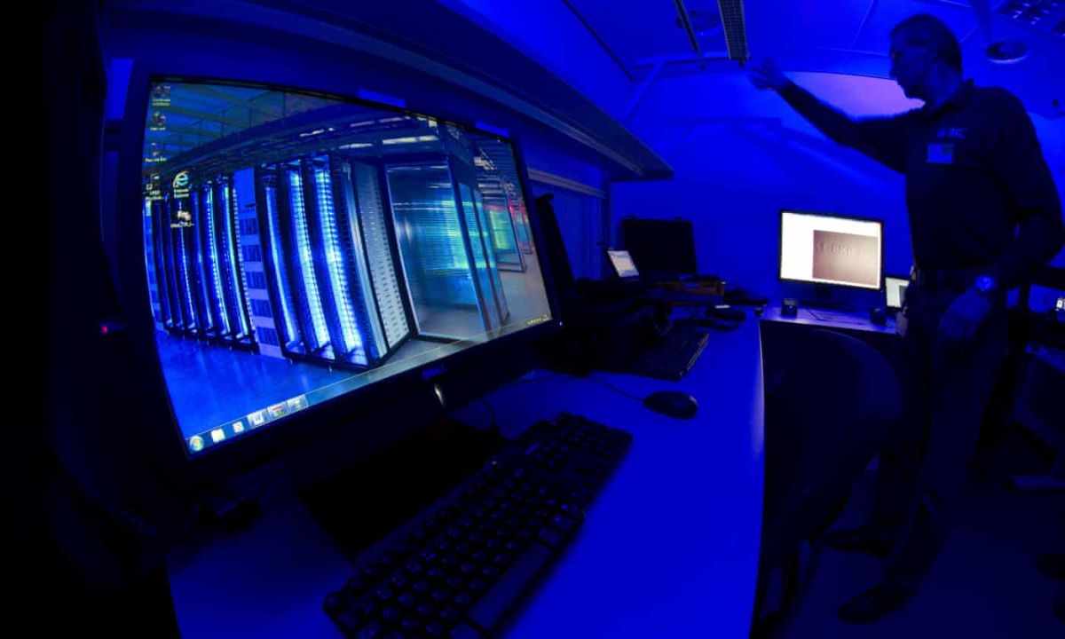 Η Europol διέταξε να διαγράψει ένα τεράστιο απόθεμα προσωπικών δεδομένων