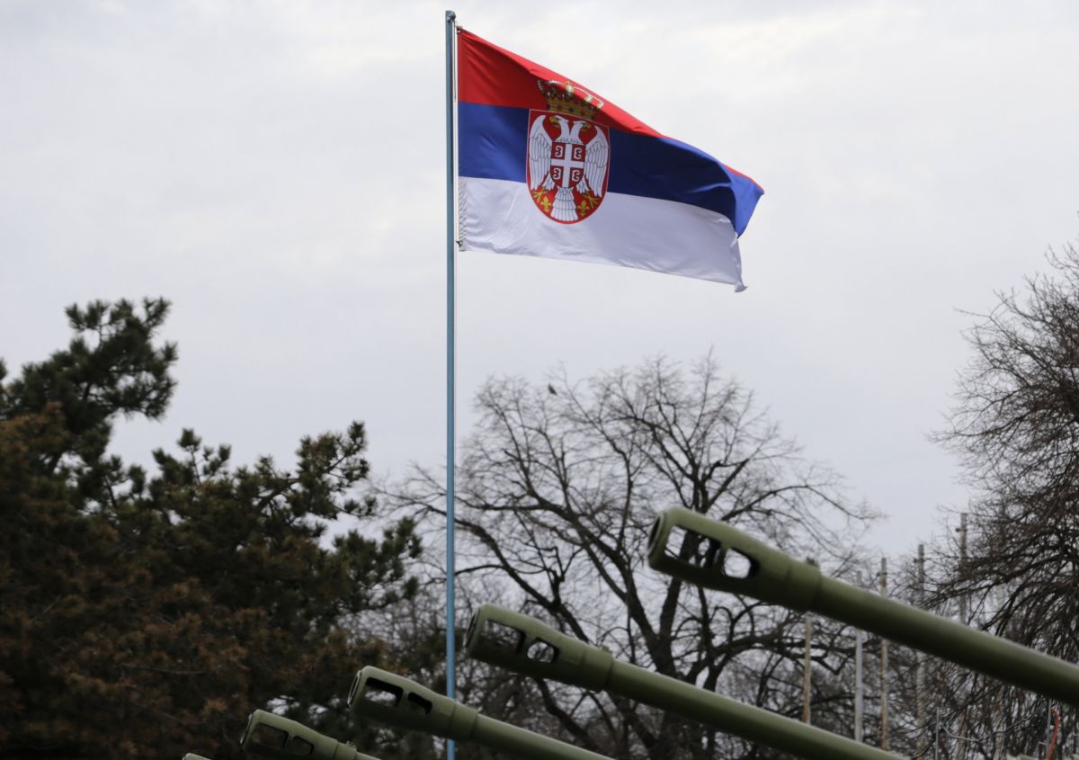 Το οπλικό της σύστημα “ανασταίνει” η Σερβία