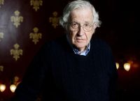 Τσόμσκι: Ορατός ο πυρηνικός πόλεμος