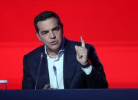Το συνέδριο τελείωσε, τα προβλήματα δεν λύθηκαν