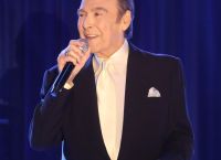 Grammy: Απέτισαν φόρο τιμής στον Τόλη Βοσκόπουλο