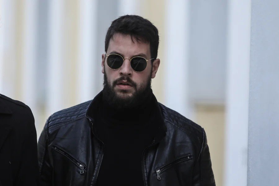 Μάνος Δασκαλάκης: Έστελνε γυμνές φωτογραφίες σε οικογενειακή του φίλη