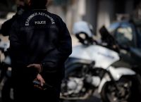 Ζεφύρι: Συλλήψεις για άσκοπους πυροβολισμούς σε γλέντι – Συνελήφθη και 14χρονος Ζεφύρι: Συλλήψεις για άσκοπους πυροβολισμούς σε γλέντι – Συνελήφθη και 14χρονος