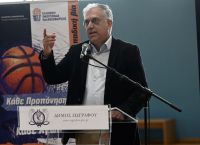 Θεοδωρικάκος: Ενωμένοι βάζουμε τέλος στην τρέλα του χουλιγκανισμού Θεοδωρικάκος: Ενωμένοι βάζουμε τέλος στην τρέλα του χουλιγκανισμού