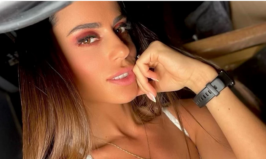 Το στρινγκ της Αντωνά που γκρέμισε το instagram