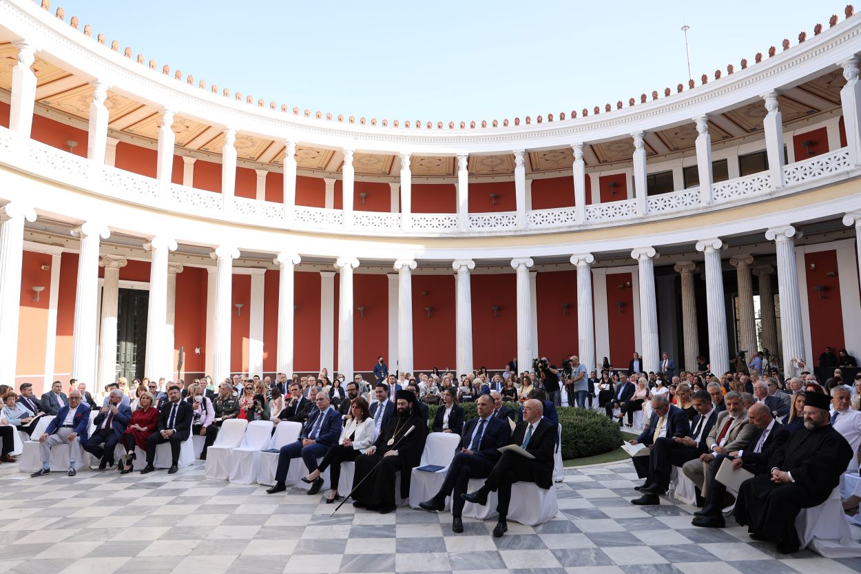 Βραβεία Μπότση 2021: Ποιοι δημοσιογράφοι βραβεύθηκαν για το έργο τους