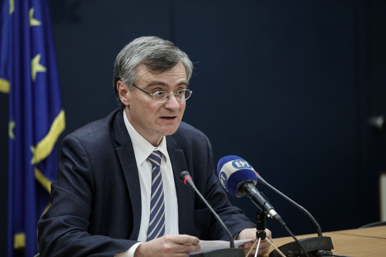 Ευλογιά των πιθήκων: Ο Τσιόδρας αναλαμβάνει το πρώτο ύποπτο κρούσμα