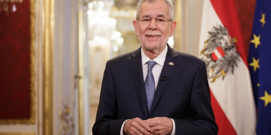 Αυστρία: Ο Βαν ντερ Μπέλεν θα διεκδικήσει ξανά την προεδρία