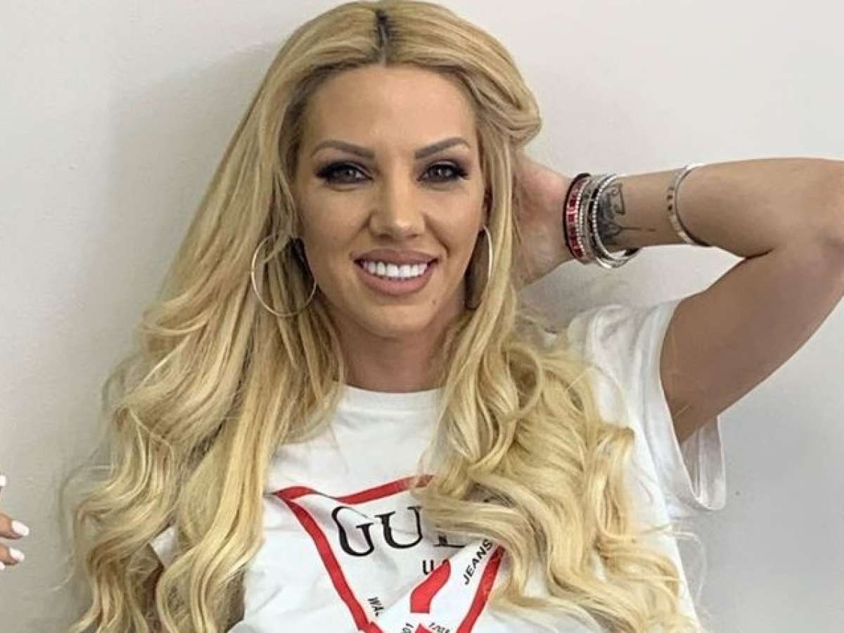Σάσα Μπάστα: Η αξέχαστη φωτογραφία της στα τέσσερα που προκάλεσε εγκεφαλικά