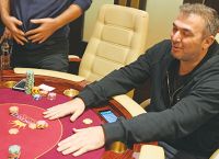Αντώνης Ρέμος: Πήγε στο Monte Carlo και έπαιξε πόκερ – Δείτε πόσα χρήματα κέρδισε Αντώνης Ρέμος: Πήγε στο Monte Carlo και έπαιξε πόκερ – Δείτε πόσα χρήματα κέρδισε