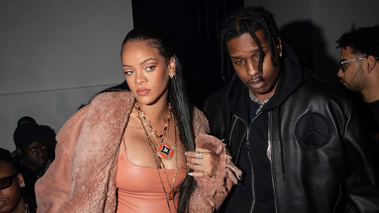 Rihanna: Θα μετακομίσει στα Μπαρμπάντος για χάρη του γιού της