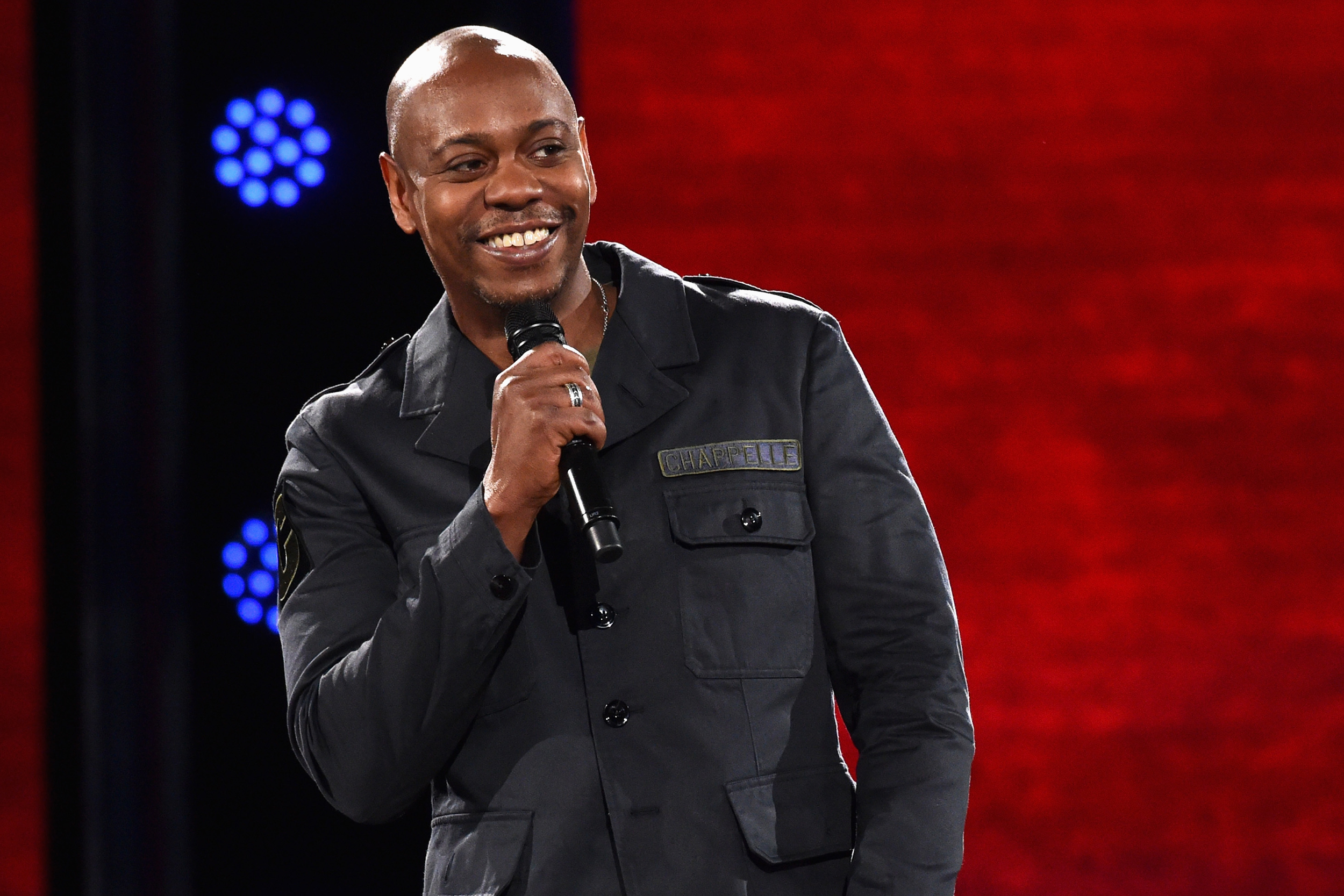 Dave Chappelle: Δέχτηκε πάνω στη σκηνή του θεάτρου επίθεση με μαχαίρι