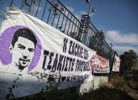 Ζακ Κωστόπουλος: Ένοχοι για κακούργημα κοσμηματοπώλης και μεσίτης