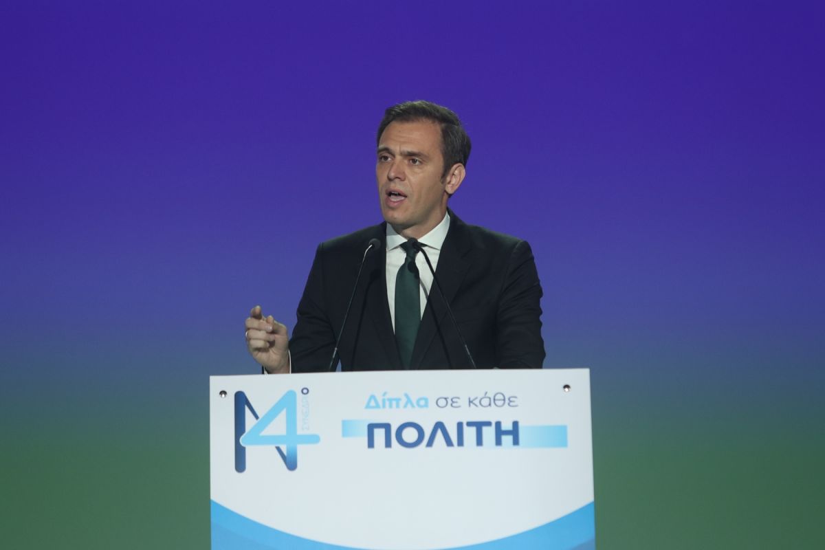 Μάντζος στο συνέδριο ΝΔ: Η Κυβέρνηση ενώ στην αρχή μάς λοιδόρησε  μετά υιοθέτησε τις προτάσεις μας