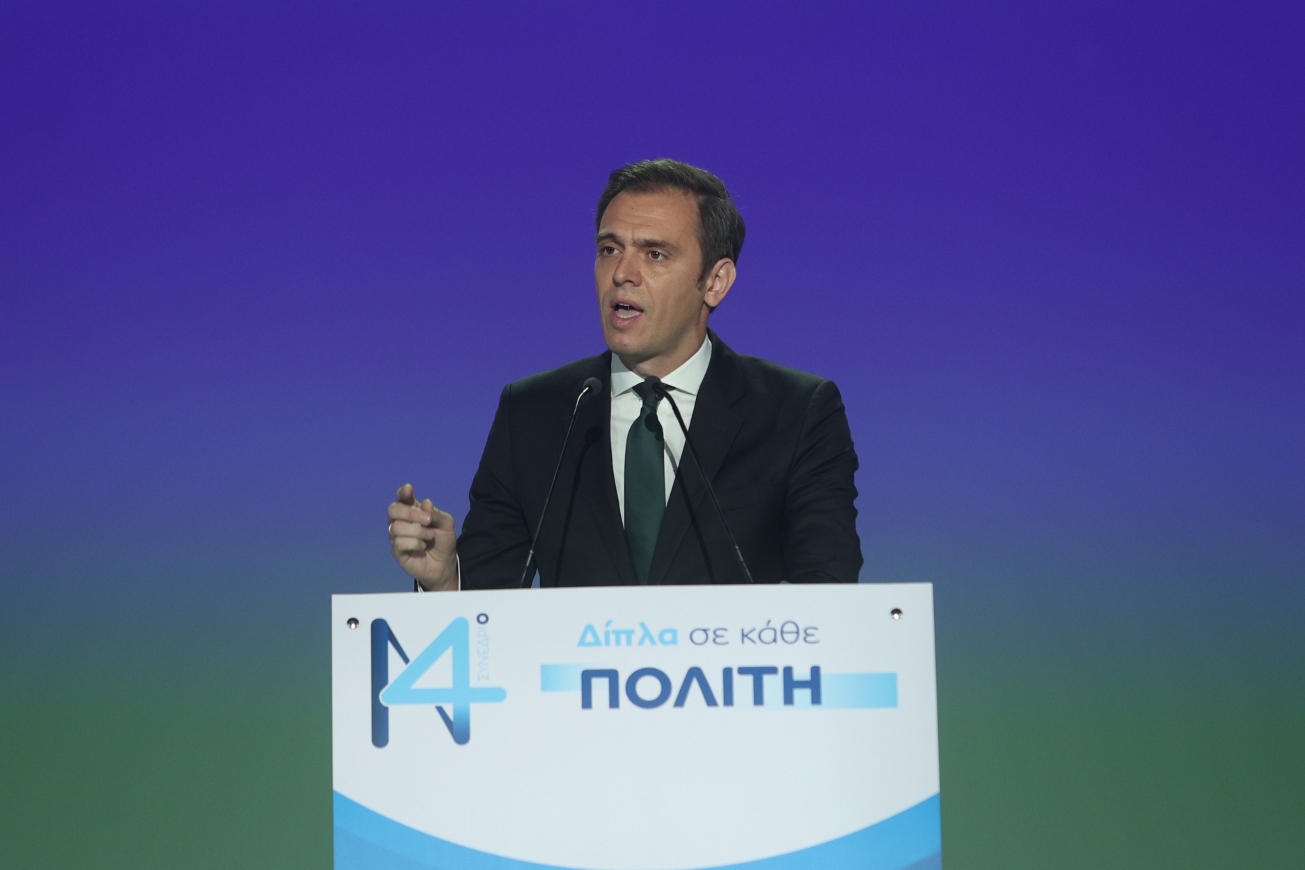 Μάντζος στο συνέδριο ΝΔ: Η Κυβέρνηση ενώ στην αρχή μάς λοιδόρησε  μετά υιοθέτησε τις προτάσεις μας