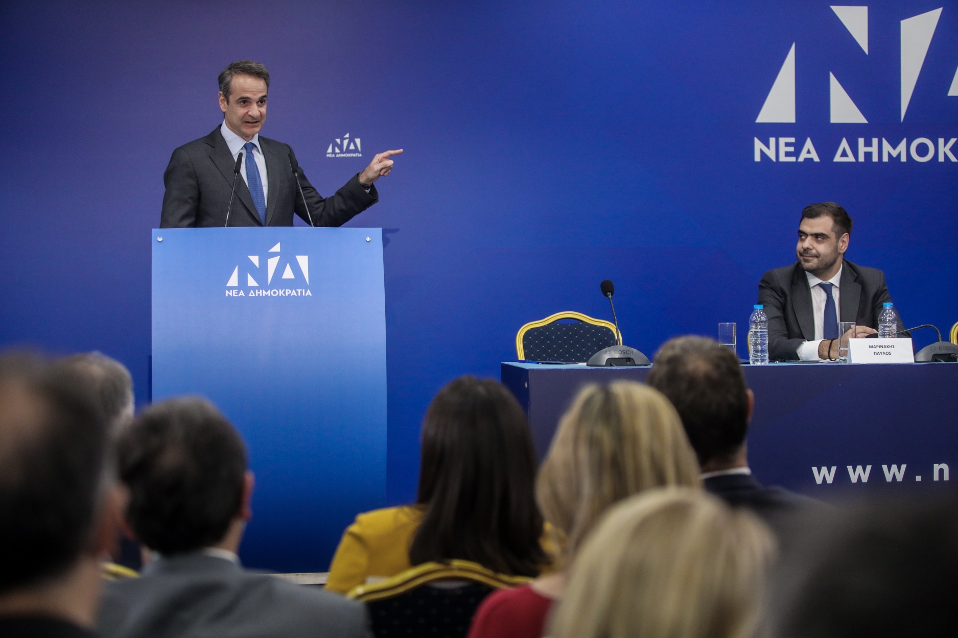 Συνάντηση Μητσοτάκη με την πολιτική επιτροπή: Δείτε live την πρώτη συνεδρίαση με τη νέα σύνθεση