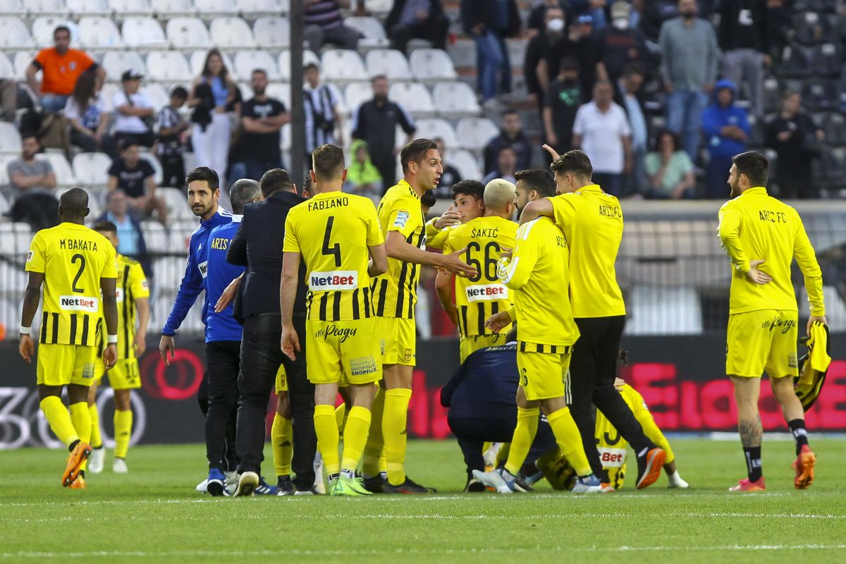Super League: Μετά από 70 χρόνια ο Άρης νίκησε τρεις φορές τον ΠΑΟΚ