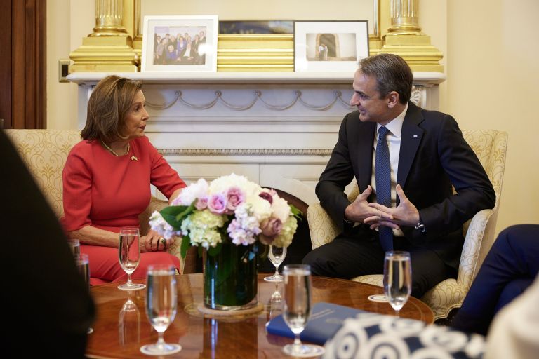 Πελόζι για ομιλία Μητσοτάκη: Μοναδικής έμπνευσης ομιλία»