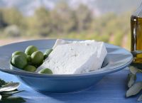 Το 51% από τα 113 ΠΟΠ-ΠΓΕ του ελληνικού και ευρωπαϊκού καταλόγου  παράγεται στη νησιωτική Ελλάδα