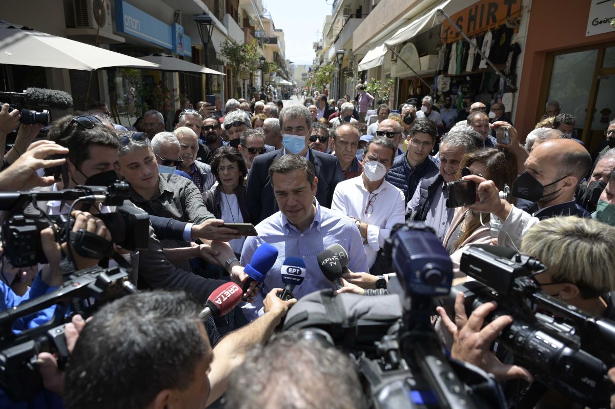 Τσίπρας: Καλούμε όλους τους πολίτες στις κάλπες του ΣΥΡΙΖΑ