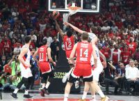 Final Four Ολυμπιακός- Εφές 74-77: Πάλεψε αλλά δεν τα κατάφερε Final Four Ολυμπιακός- Εφές 74-77: Πάλεψε αλλά δεν τα κατάφερε