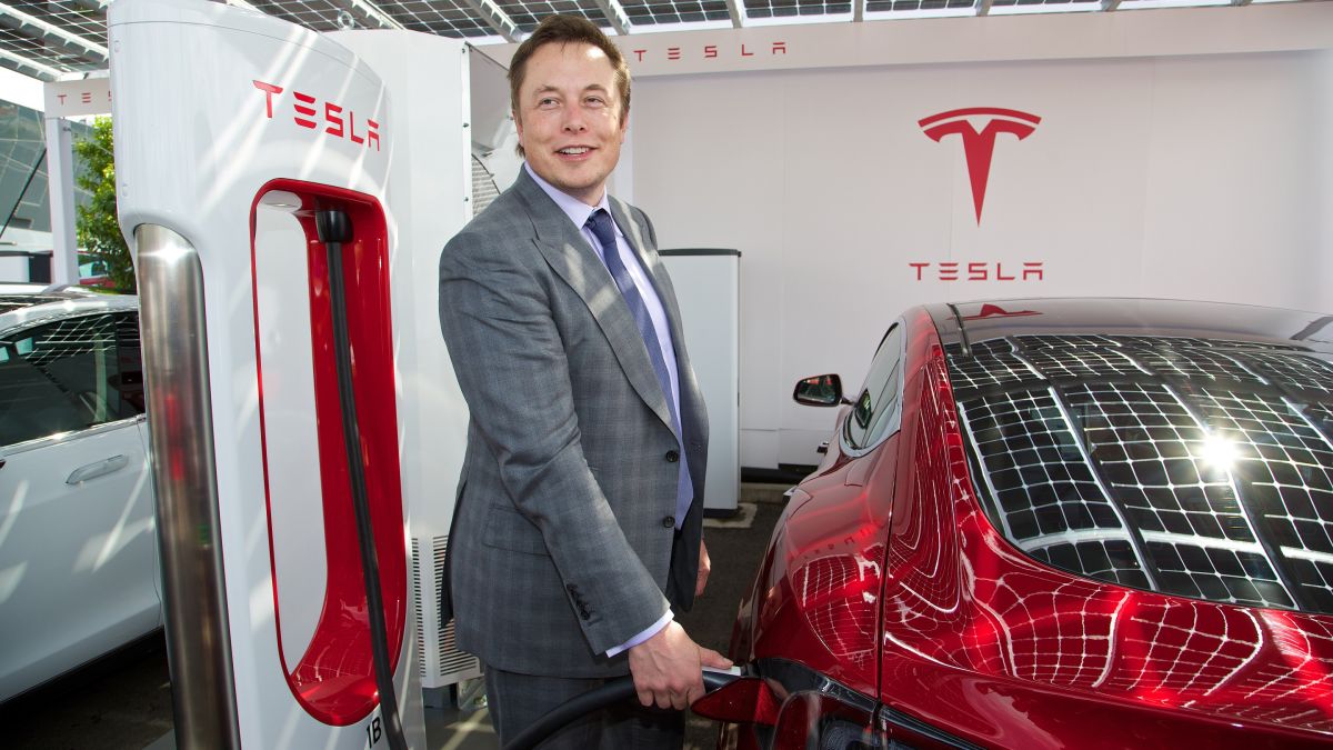 Tesla: Aύξηση πωλήσεων 26,5% για τα αμάξια του Έλον Μάσκ