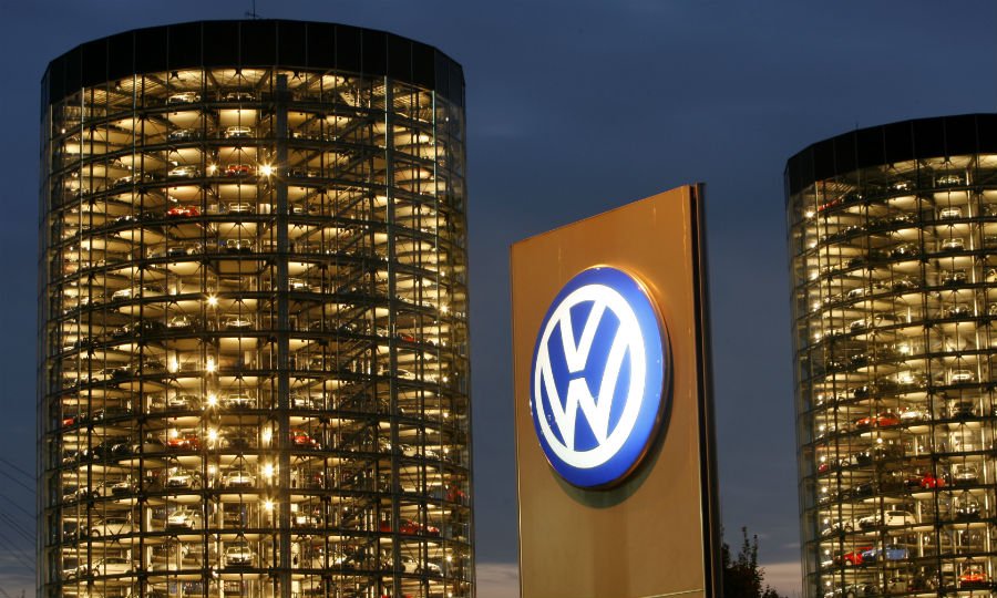Volkswagen: Θα ξεπεράσει την Tesla σε πωλήσεις ηλεκτρικών οχημάτων, μέχρι το 2025