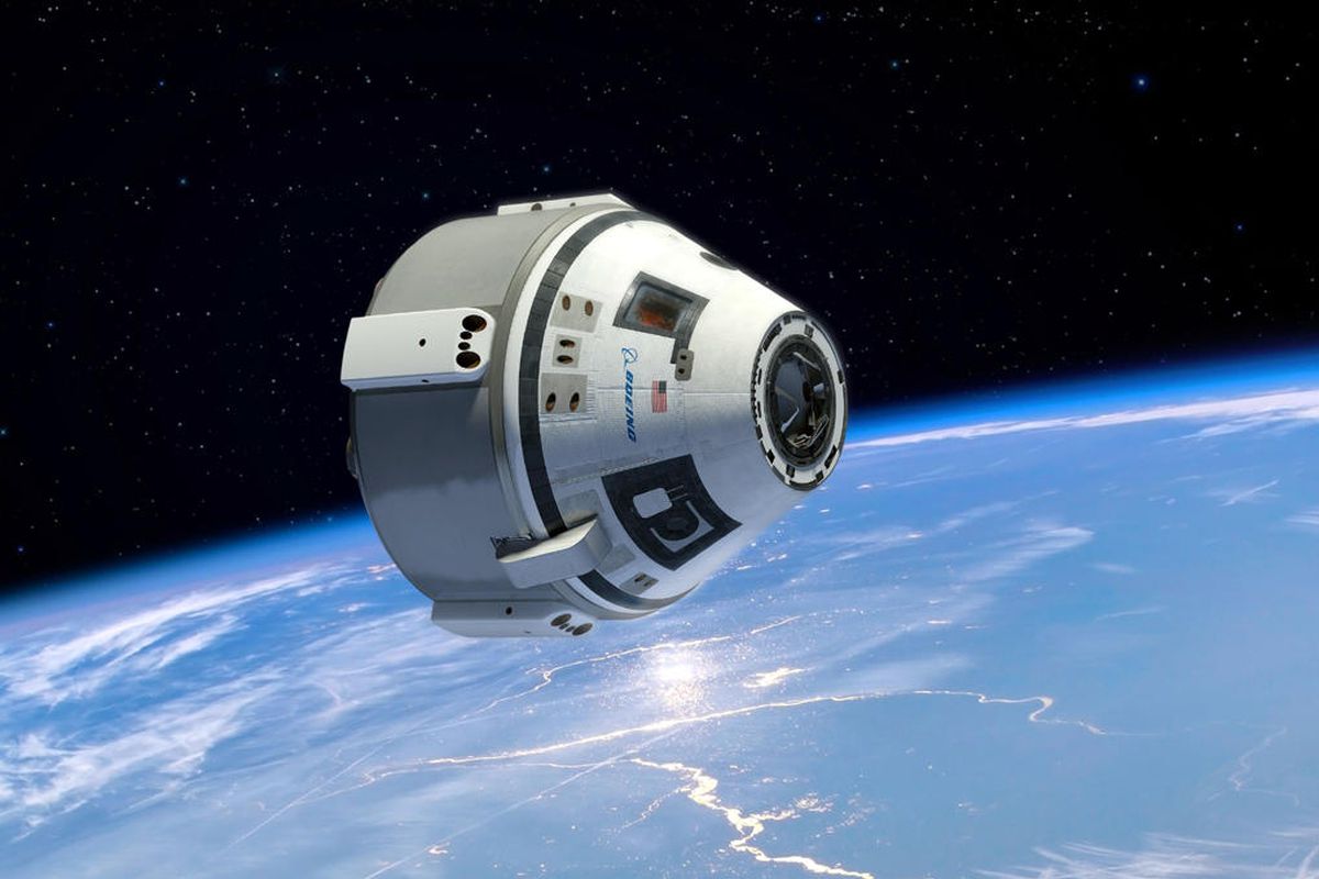 Η κάψουλα Starliner της Boeing προσγειώνεται, ολοκληρώνοντας τη μεταφορά αστροναυτών της NASA