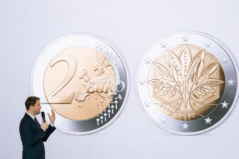 Greece: New bicentennial two-euro coin is put into circulation