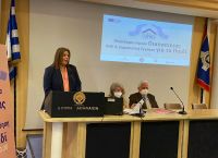 Συρεγγέλα: Η κυβέρνηση βρίσκεται έμπρακτα στο πλευρό των οικογενειών