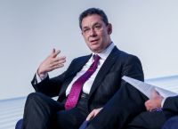 Κορωνοϊός: Θετικός ο Άλμπερτος Μπουρλά – Έχει κάνει και τις τέσσερις δόσεις του εμβολίου