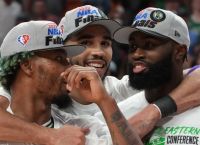 NBA: Στους τελικούς οι Σέλτικς υποτάσσοντας τους Χιτ