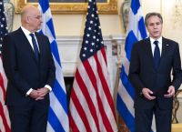 Τηλεφωνική επικοινωνία Δένδια με Μπλίνκεν: Στο επίκεντρο η τουρκική προκλητικότητα