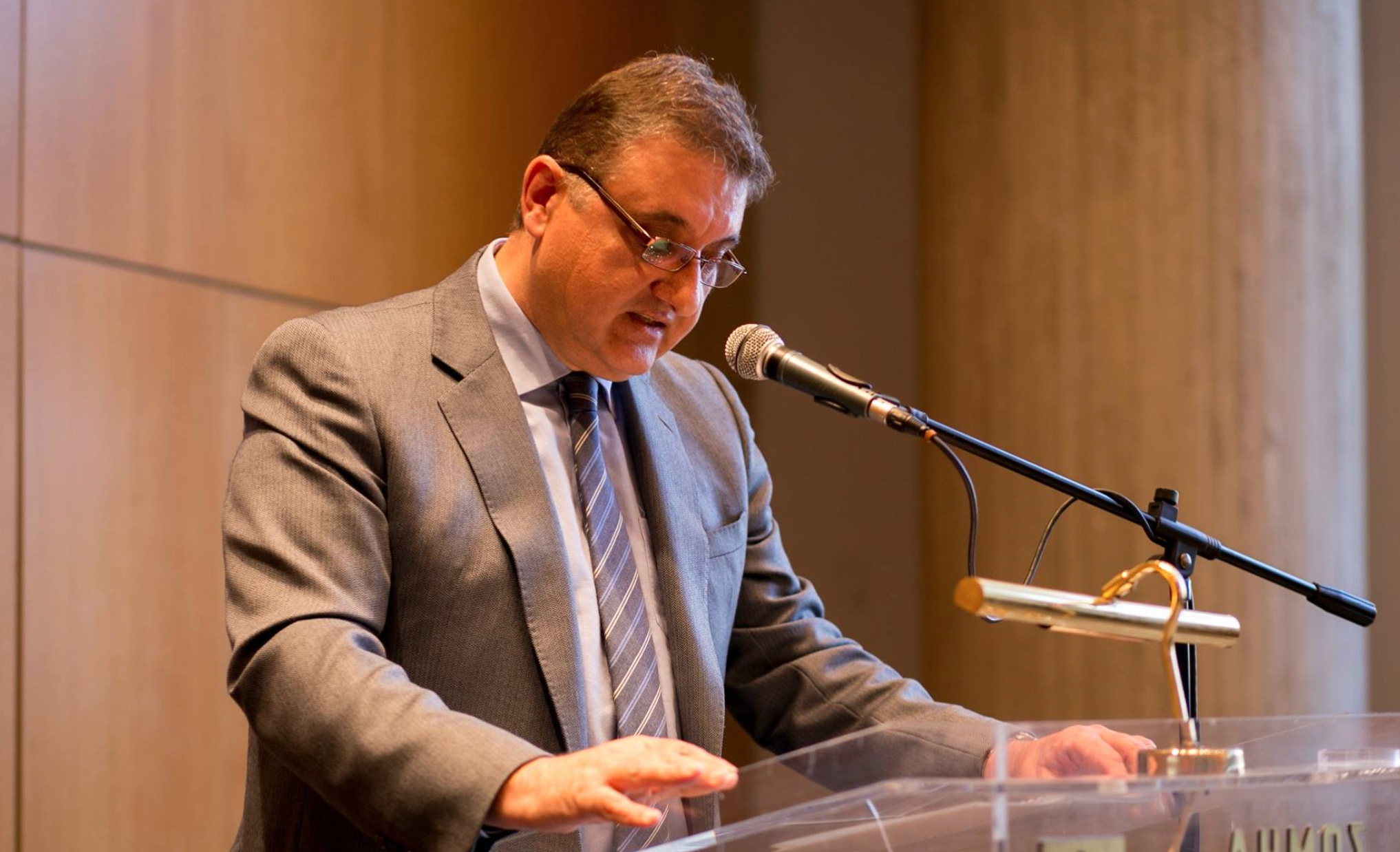 Εξαδάκτυλος: Δεν παίρνει… άδειες ο κορωνοϊός