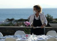Σεζόν: Κενές θέσεις στα ξενοδοχεία αναζητούνται 55.000 εργαζόμενοι