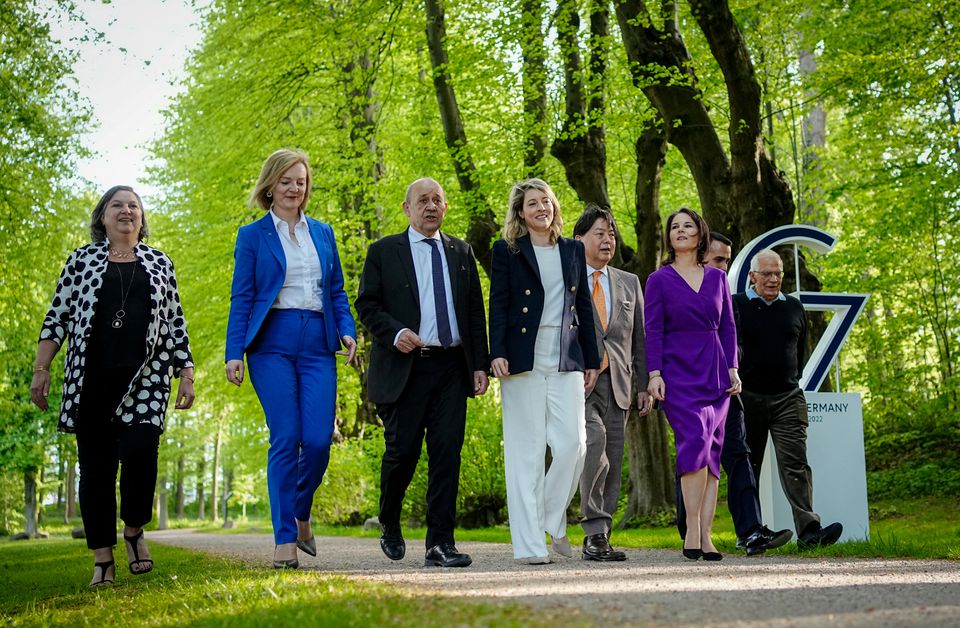 G7: “Περισσότερα όπλα στην Ουκρανία και κυρώσεις στη Ρωσία”