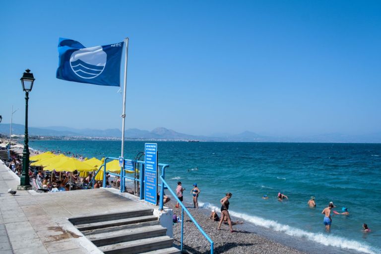Greece again second, globally, in awarded ‘Blue Flags’ for 2022
