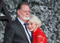 Helen Mirren: Αποκαλύπτει τα μυστικά ενός πετυχημένου και ευτυχισμένου γάμου
