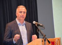Καλαφάτης: Το πρόγραμμα για τη Σχολική Διαμεσολάβηση είναι επένδυση στο μέλλον των παιδιών μας Καλαφάτης: Το πρόγραμμα για τη Σχολική Διαμεσολάβηση είναι επένδυση στο μέλλον των παιδιών μας