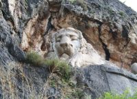 Ναύπλιο: Ο κοιμώμενος «Λέων των Βαυαρών» συμβολίζει τον αιώνιο ύπνο του θανάτου