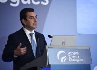 Σκρέκας: Η Ελλάδα πρέπει να εδραιωθεί ως βασική πύλη εισόδου υγροποιημένου αερίου στη Νοτιοανατολική Ευρώπη