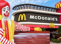 Τα McDonald’s άνοιξαν νέο μαγαζί στη Θεσσαλονίκη Τα McDonald’s άνοιξαν νέο μαγαζί στη Θεσσαλονίκη