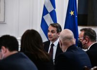 Μητσοτάκης: Δική μας απάντηση στο γκρέμισμα των βιβλιοθηκών είναι το χτίσιμο της νέας παιδείας Μητσοτάκης: Δική μας απάντηση στο γκρέμισμα των βιβλιοθηκών είναι το χτίσιμο της νέας παιδείας