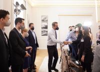 Συζήτηση Μητσοτάκη με νέους της επιχειρηματικότητας: Η Ελλάδα αλλάζει προς το καλύτερο Συζήτηση Μητσοτάκη με νέους της επιχειρηματικότητας: Η Ελλάδα αλλάζει προς το καλύτερο