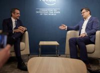 Συνάντηση Μητσοτάκη με Κουλέμπα: Η Ελλάδα θα συνεχίσει να στηρίζει την Ουκρανία