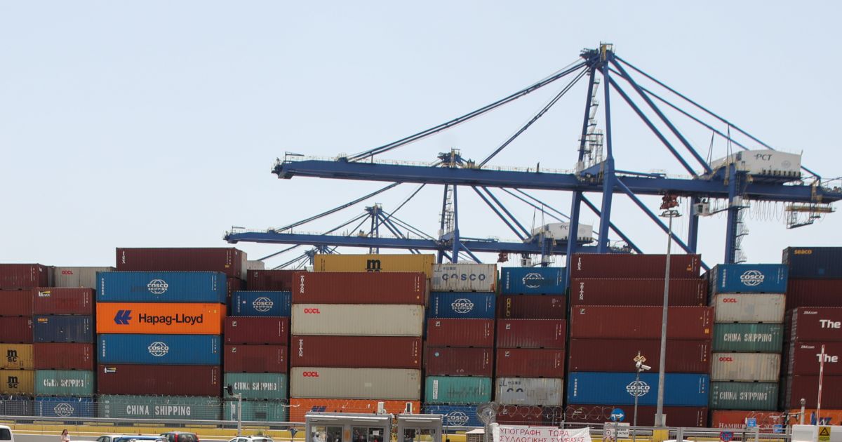 Πειραιάς: Εκτελούνται κανονικά οι εργασίες φορτοεκφόρτωσης στις προβλήτες ΙΙ και ΙΙΙ