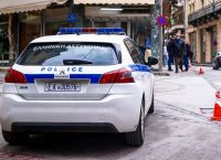 Συμμορία ανήλικων ληστών σε Παγκράτι και Βύρωνα