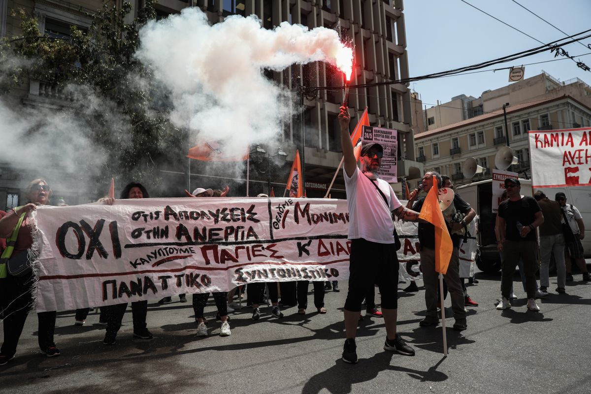 Απεργία: Στους δρόμους οι εργαζόμενοι της ΠΟΕ-ΟΤΑ