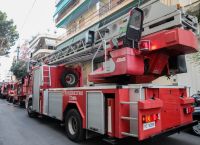 Ασπρόπυργος: Σε ύφεση η πυρκαγιά στο εργοστάσιο πλαστικών